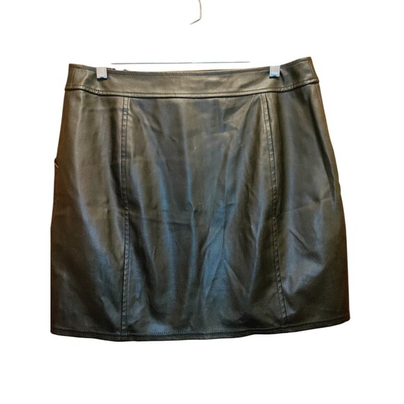 Express Black Faux Leather Mini Skirt* Side Zipper*Sissy*Femboy*Size 12*VGC - Picture 4 of 7